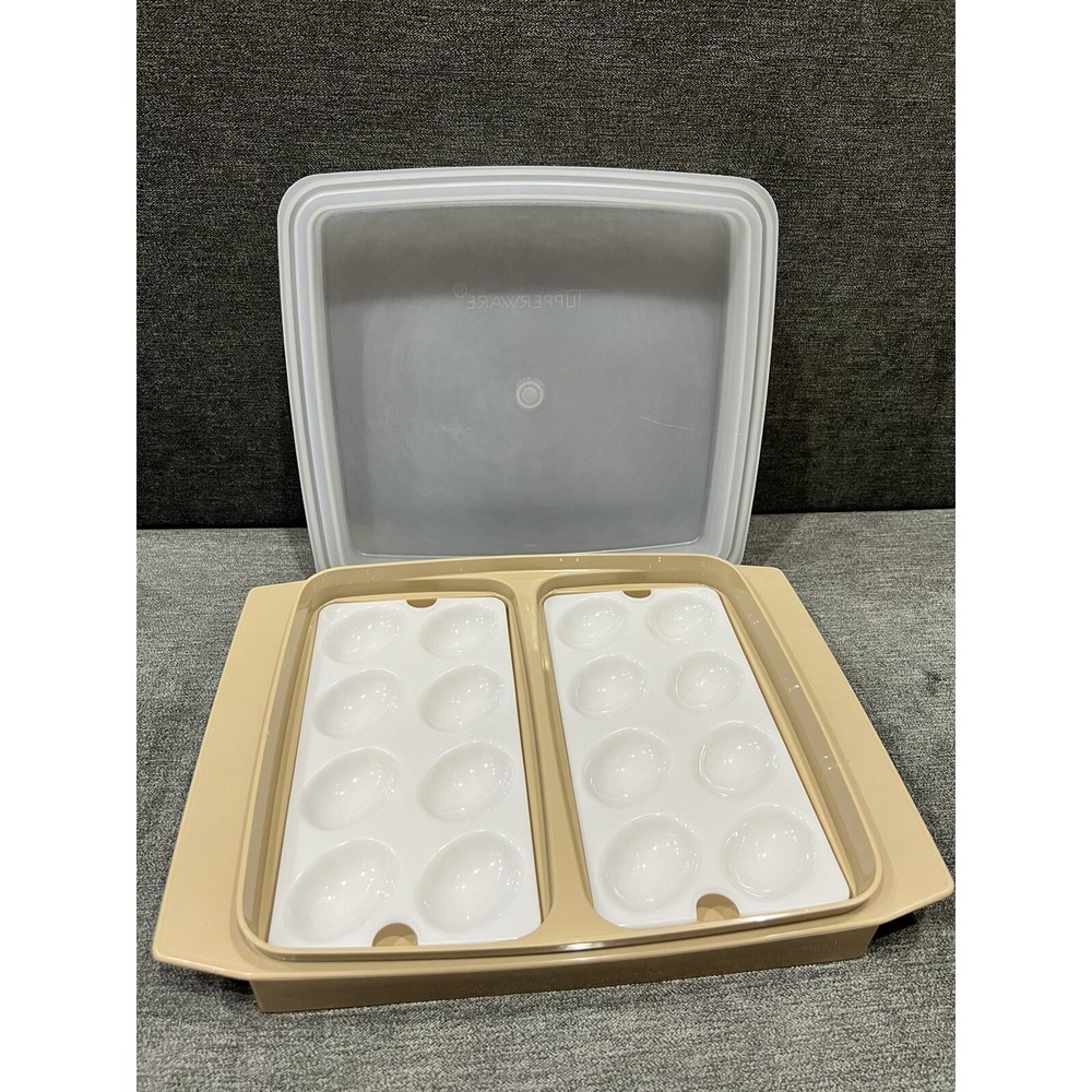 Vintage‎ TUPPERWARE Deviled Egg Keeper Carrier 4pc Tray & Lid Almond 723-2